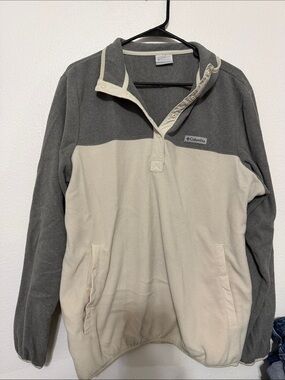 Columbia Colorblock Fleece Pullover - Gray & Cream